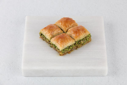 Grand Square Baklava Tray (24 pcs)