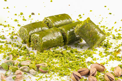Pistachio Rolls Tray (42 pcs)