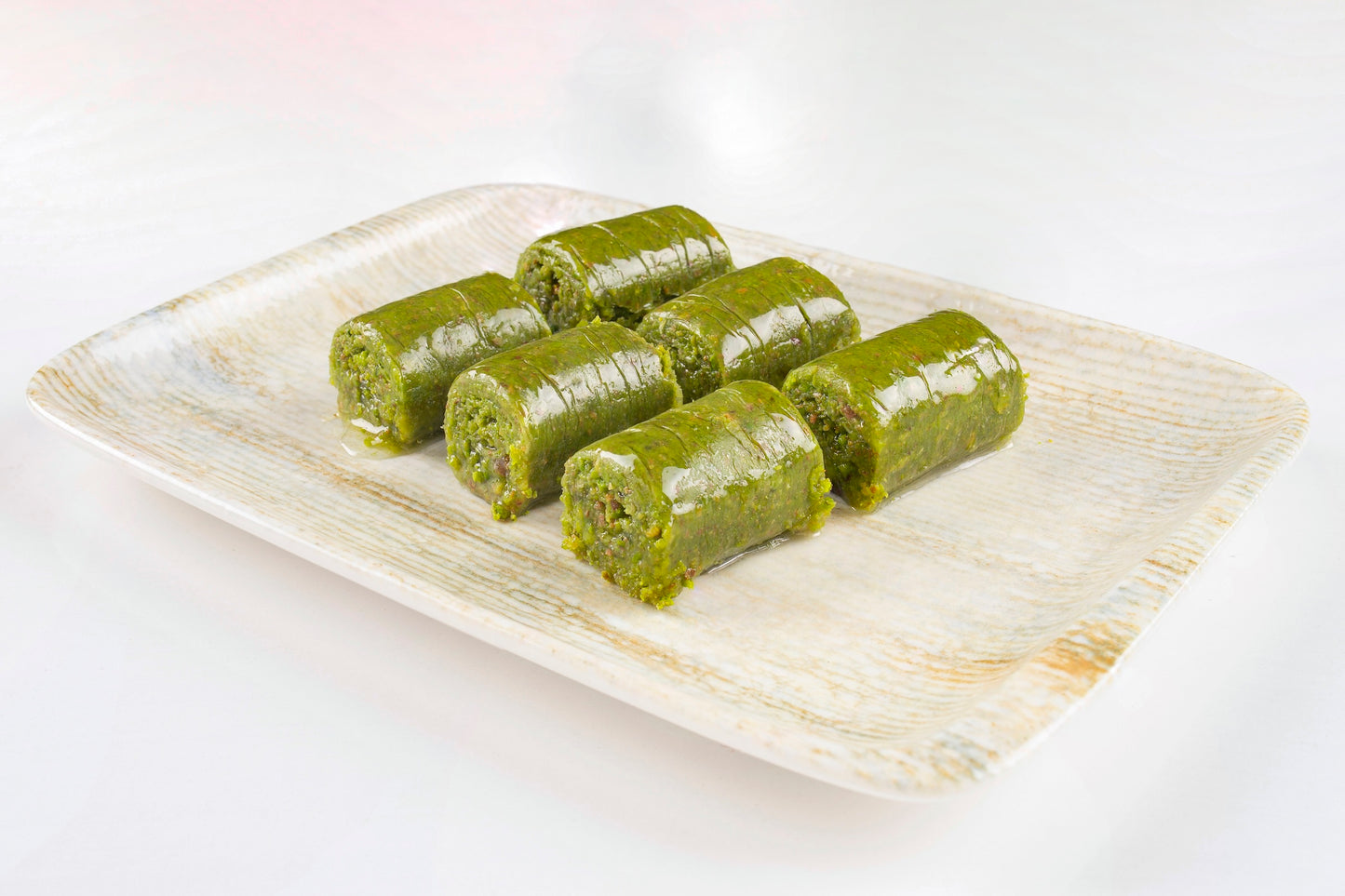 Pistachio Rolls Tray (42 pcs)